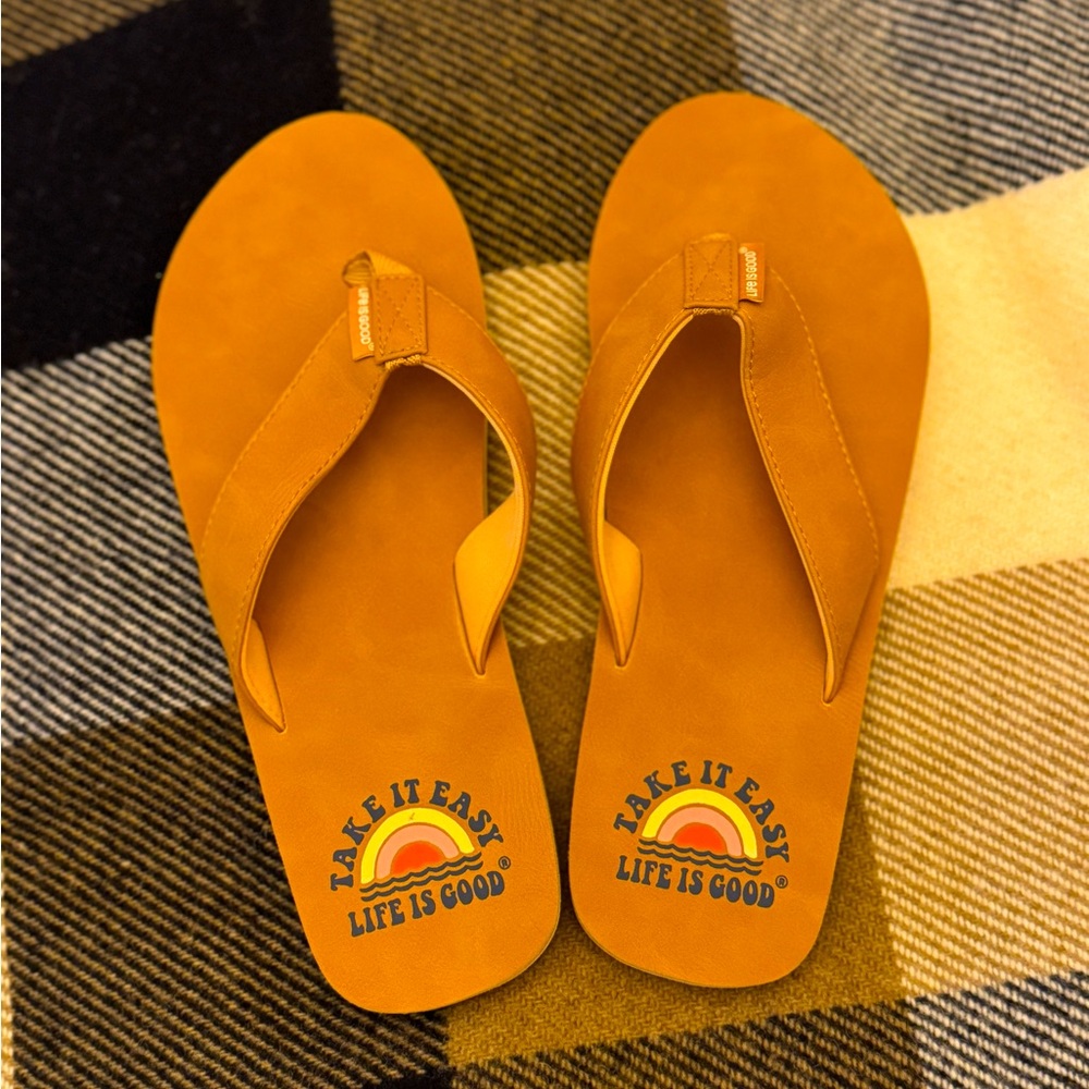 Life Is Good Tan Flip Flops. Size 9.